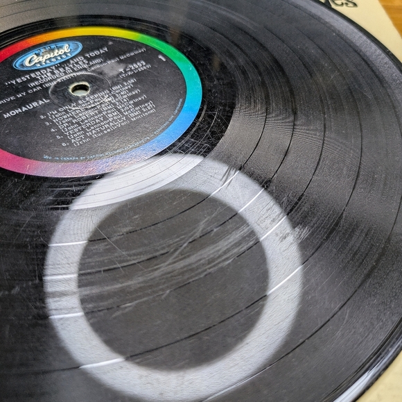 The Beatles 'Yesterday and Today' Vinyl Record *Damaged* - Picture 5 of 7